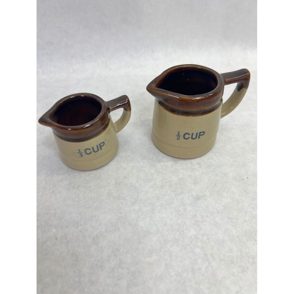 Vintage Stoneware Measuring Pitchers Set 1/2 and 1/4 Cup Two Tone Brown‎ Ceramic
